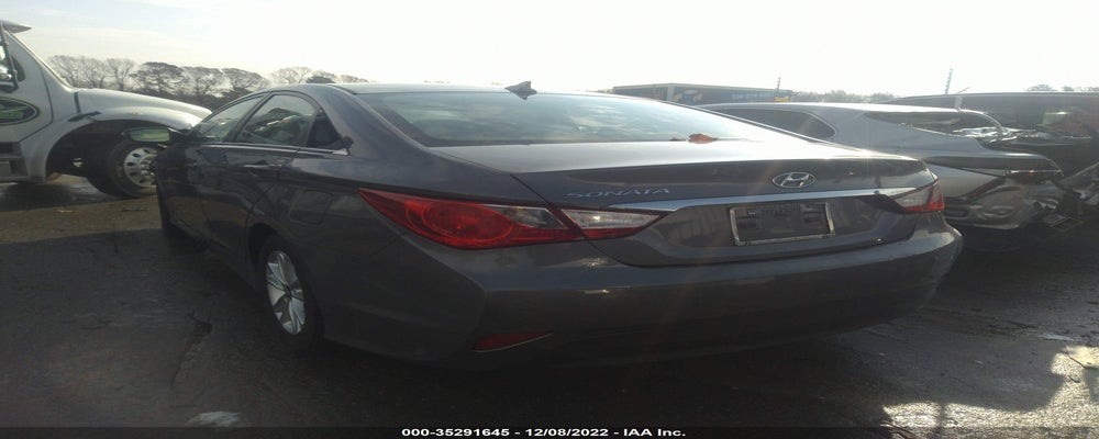 5NPEB4AC0EH884841 2014 HYUNDAI SONATA photo no. 3