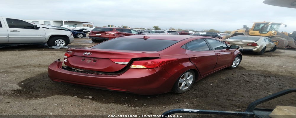 5NPDH4AEXDH193813 2013 HYUNDAI ELANTRA photo no. 4