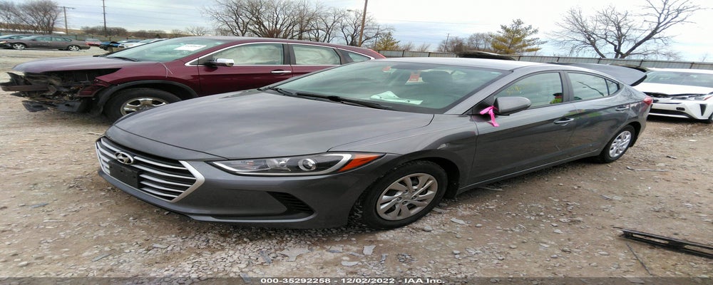 5NPD74LF2JH353073 2018 HYUNDAI ELANTRA photo no. 2
