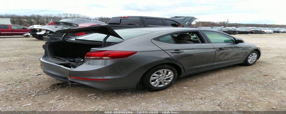 5NPD74LF2JH353073 2018 HYUNDAI ELANTRA photo no. 4