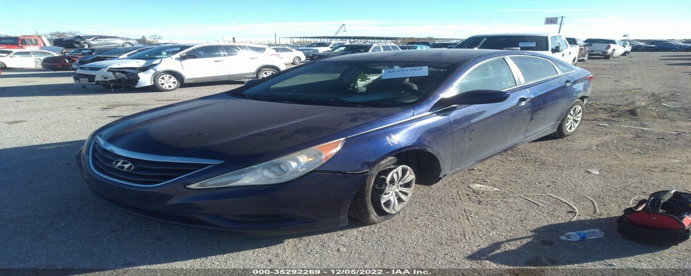 5NPEB4AC6BH242667 2011 HYUNDAI SONATA photo no. 2
