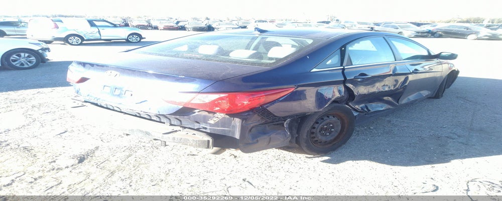 5NPEB4AC6BH242667 2011 HYUNDAI SONATA photo no. 4