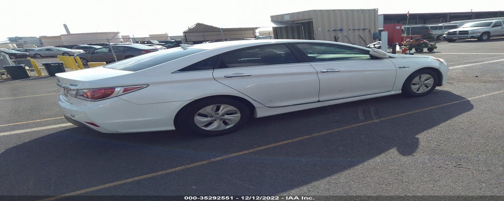KMHEC4A47DA099532 2013 HYUNDAI SONATA HYBRID photo no. 4