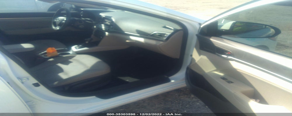 5NPD84LF1HH056657 2017 HYUNDAI ELANTRA photo no. 5