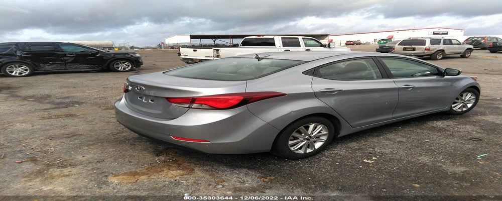 5NPDH4AE1GH773164 2016 HYUNDAI ELANTRA photo no. 4