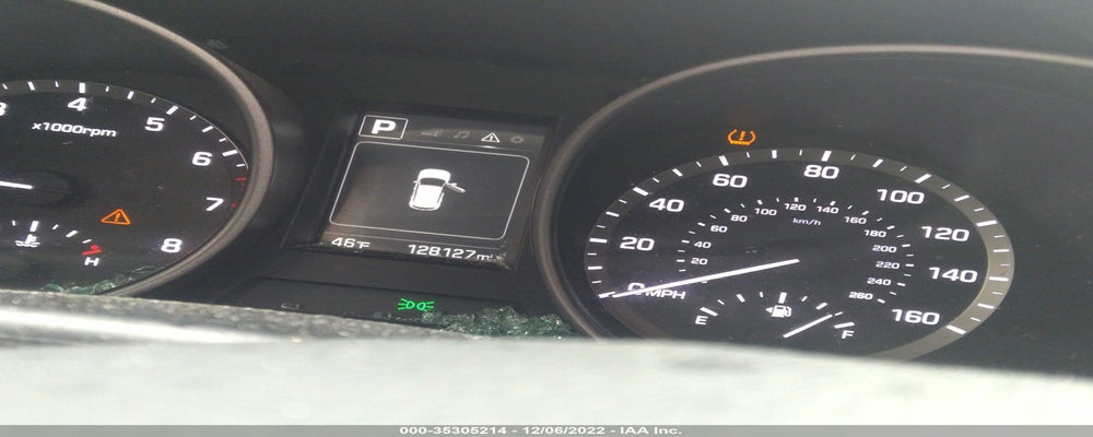 5XYZUDLB7HG389323 2017 HYUNDAI SANTA FE SPORT photo no. 7
