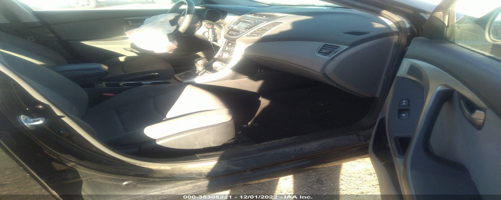 KMHDH4AE9FU228040 2015 HYUNDAI ELANTRA photo no. 5