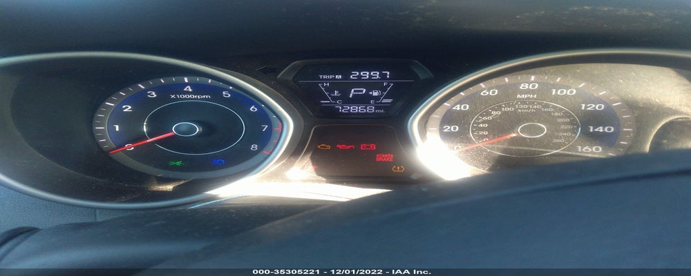 KMHDH4AE9FU228040 2015 HYUNDAI ELANTRA photo no. 7