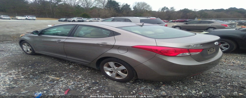 5NPDH4AEXDH269143 2013 HYUNDAI ELANTRA photo no. 3