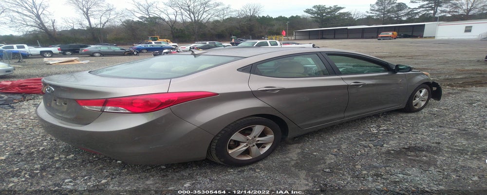 5NPDH4AEXDH269143 2013 HYUNDAI ELANTRA photo no. 4