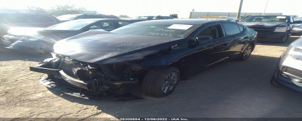 5NPD84LFXJH389493 2018 HYUNDAI ELANTRA photo no. 2