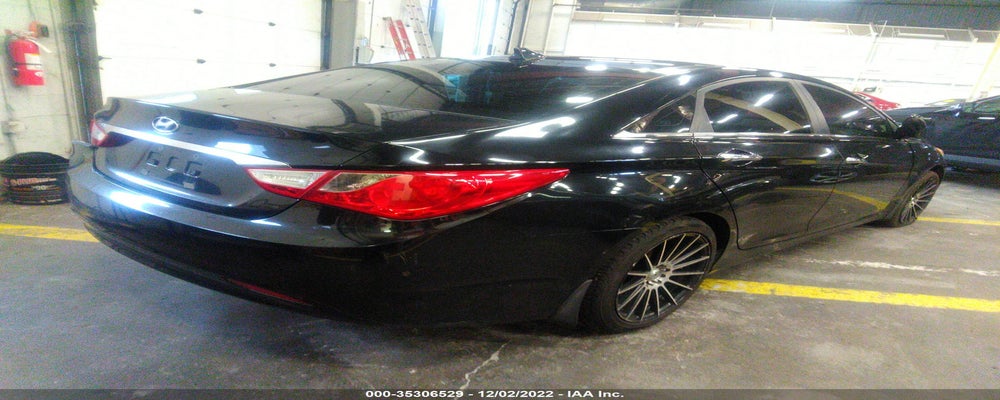 5NPEC4AC4CH383512 2012 HYUNDAI SONATA photo no. 4