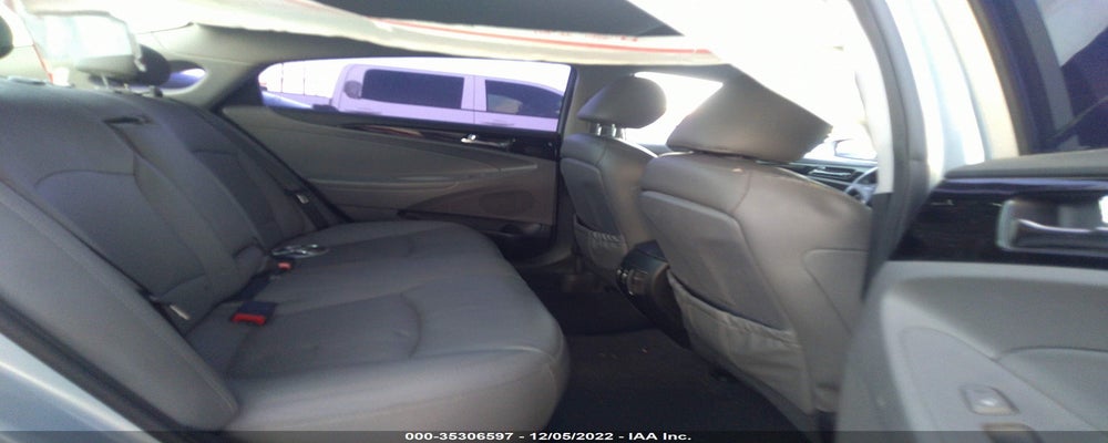 5NPEC4AC7BH271401 2011 HYUNDAI SONATA photo no. 8