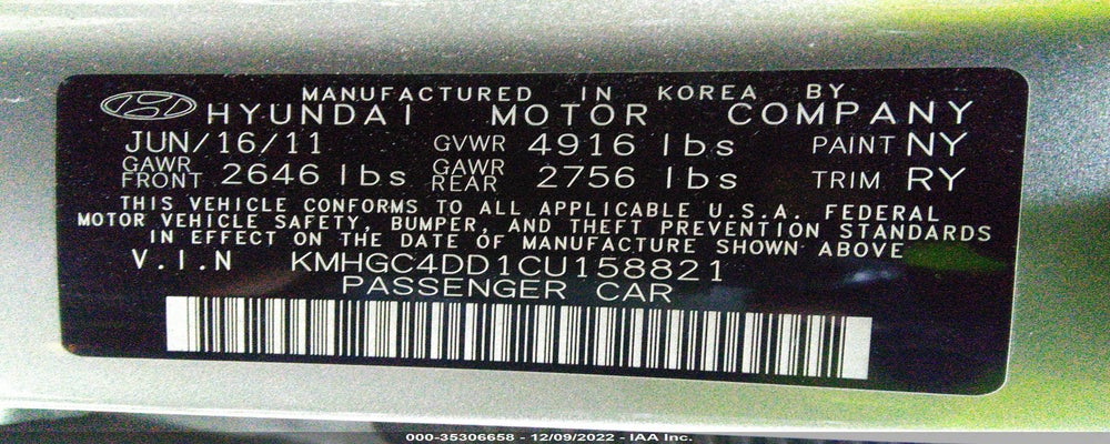 KMHGC4DD1CU158821 2012 HYUNDAI GENESIS photo no. 9