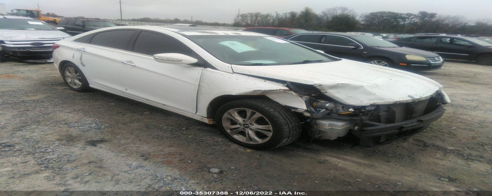 5NPEC4AC5BH059984 2011 HYUNDAI SONATA photo no. 24