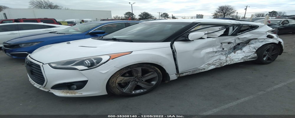 KMHTC6AE6DU175154 2013 HYUNDAI VELOSTER photo no. 2