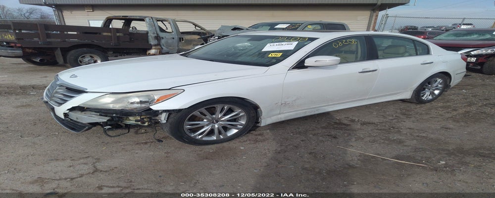 KMHGC4DD9CU184535 2012 HYUNDAI GENESIS photo no. 2