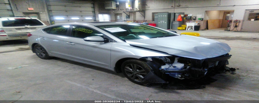 5NPD84LF2JH241189 2018 HYUNDAI ELANTRA photo no. 8
