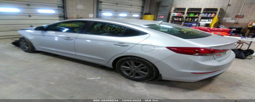 5NPD84LF2JH241189 2018 HYUNDAI ELANTRA photo no. 3