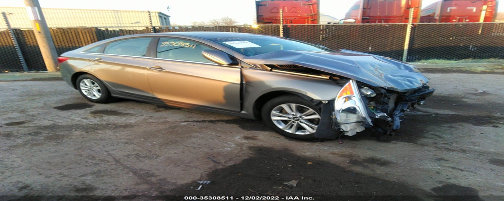 5NPEB4AC8DH592885 2013 HYUNDAI SONATA photo no. 1