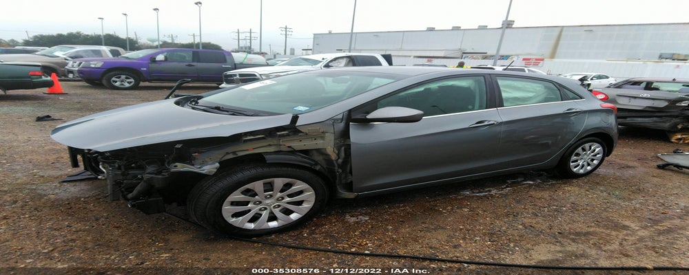 KMHD35LH3GU298369 2016 HYUNDAI ELANTRA GT photo no. 2