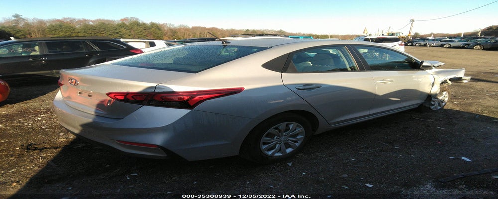 3KPC24A6XNE163884 2022 HYUNDAI ACCENT photo no. 4