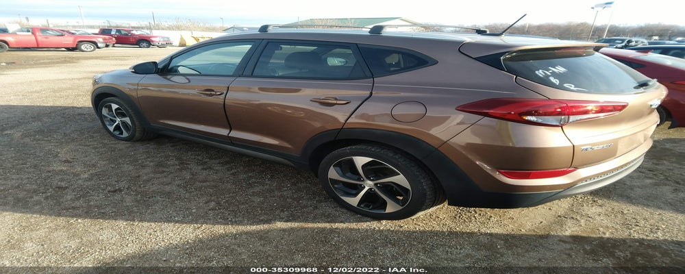 KM8J3CA2XGU202498 2016 HYUNDAI TUCSON photo no. 3