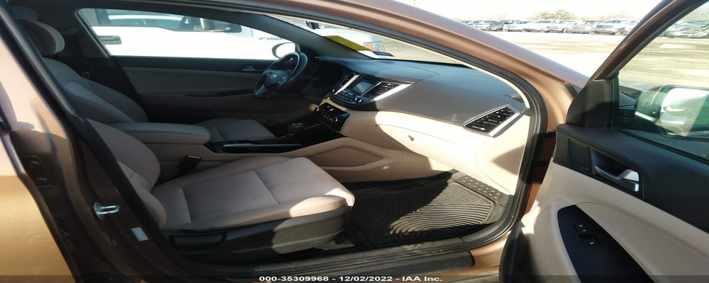 KM8J3CA2XGU202498 2016 HYUNDAI TUCSON photo no. 5