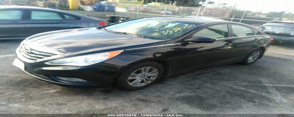 5NPEB4AC4DH504253 2013 HYUNDAI SONATA photo no. 2