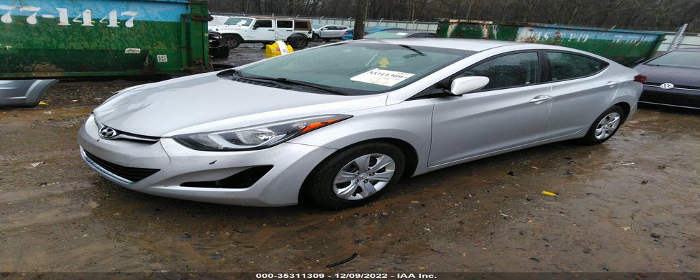 5NPDH4AE1GH735563 2016 HYUNDAI ELANTRA photo no. 2