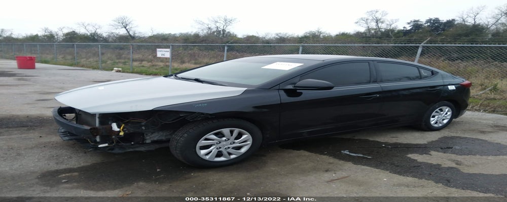 5NPD74LF0HH130735 2017 HYUNDAI ELANTRA photo no. 2