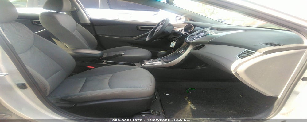 5NPDH4AEXDH282586 2013 HYUNDAI ELANTRA photo no. 5