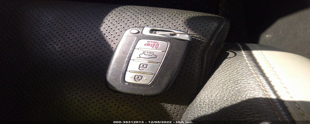 KMHTC6AE0GU303909 2016 HYUNDAI VELOSTER photo no. 11