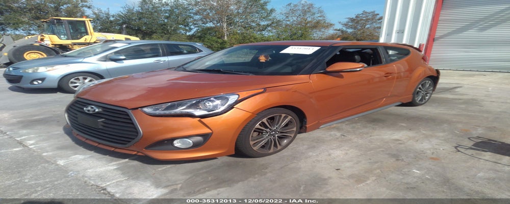 KMHTC6AE0GU303909 2016 HYUNDAI VELOSTER photo no. 2