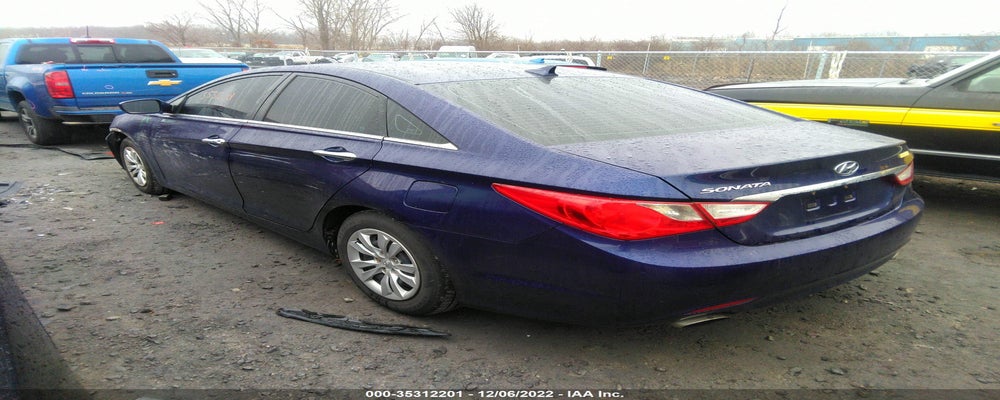 5NPEC4AC1BH254125 2011 HYUNDAI SONATA photo no. 3