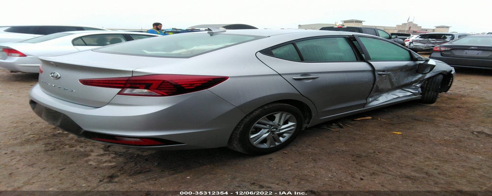 5NPD84LF8LH555142 2020 HYUNDAI ELANTRA photo no. 4