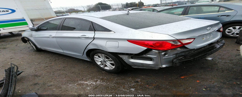 5NPEB4AC8BH252648 2011 HYUNDAI SONATA photo no. 3
