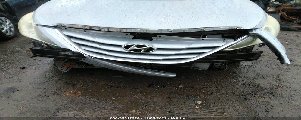 5NPEB4AC8BH252648 2011 HYUNDAI SONATA photo no. 6