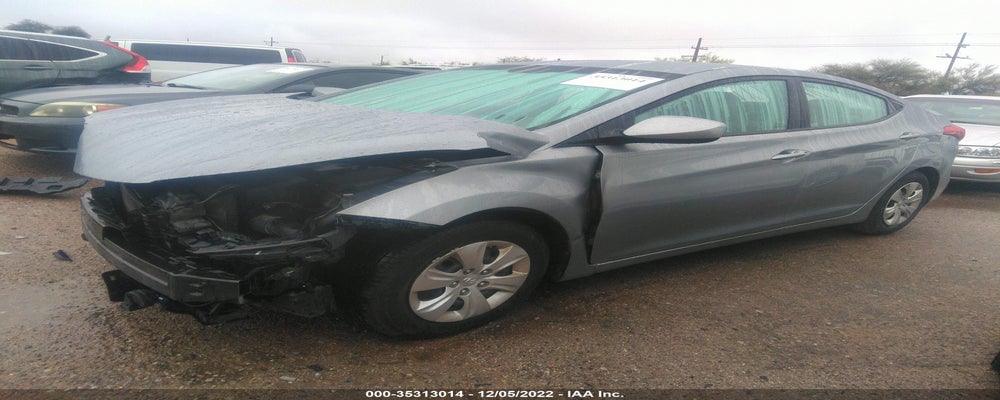 5NPDH4AE5GH751670 2016 HYUNDAI ELANTRA photo no. 2