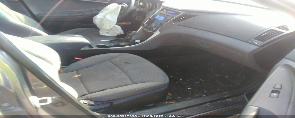 5NPEB4AC4CH476663 2012 HYUNDAI SONATA photo no. 5