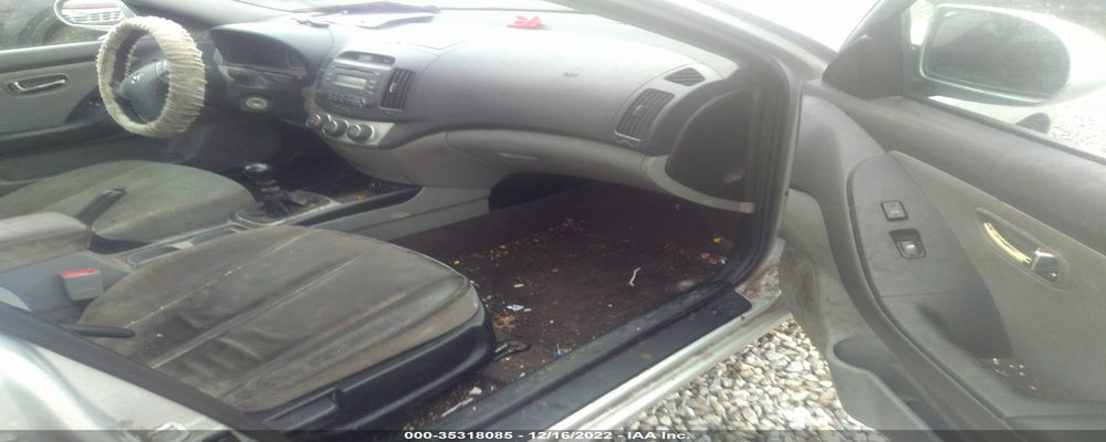 KMHDU4AD7AU021531 2010 HYUNDAI ELANTRA photo no. 5