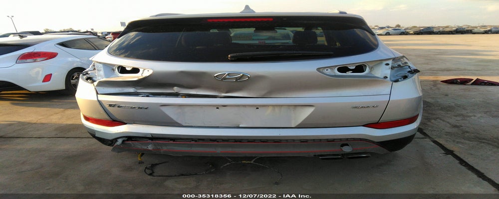 KM8J33AL9JU753683 2018 HYUNDAI TUCSON photo no. 6