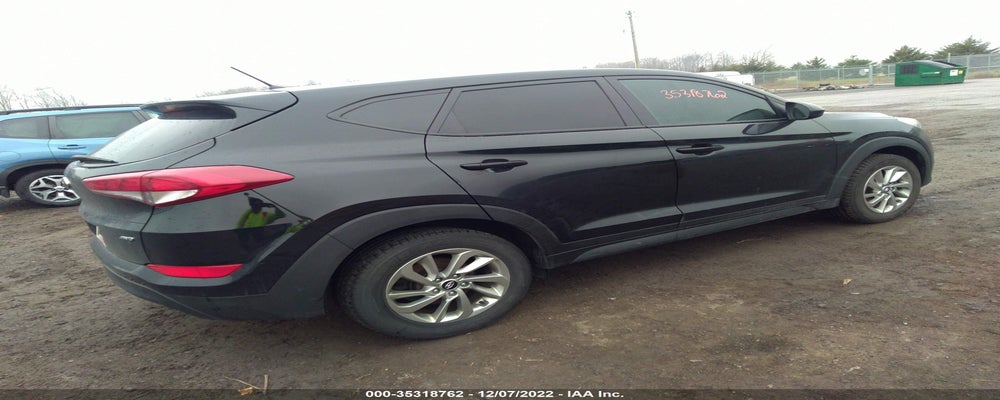 KM8J2CA46JU788144 2018 HYUNDAI TUCSON photo no. 4