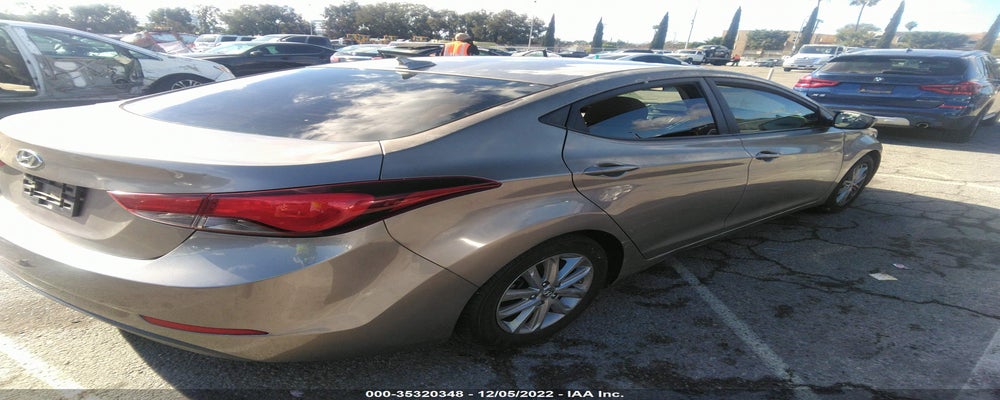 5NPDH4AE9GH662619 2016 HYUNDAI ELANTRA photo no. 4