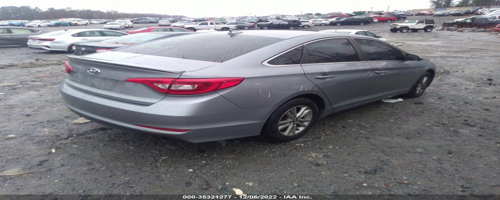 5NPE24AF8FH199966 2015 HYUNDAI SONATA photo no. 4