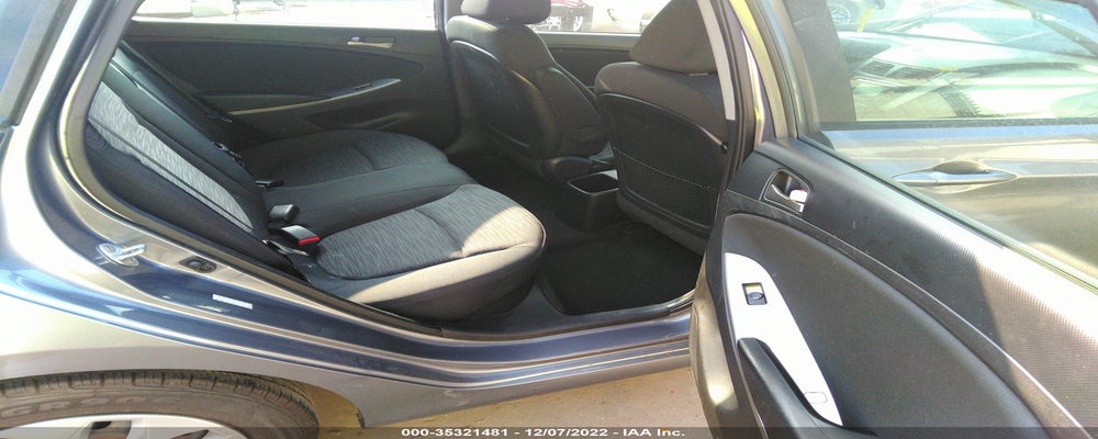 KMHCT5AE8HU332893 2017 HYUNDAI ACCENT photo no. 8