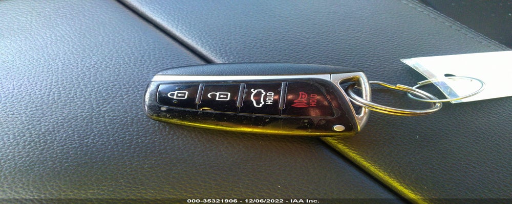 KMHGN4JE4GU129021 2016 HYUNDAI GENESIS photo no. 11