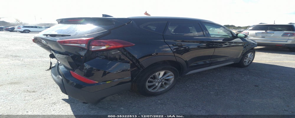 KM8J33A4XJU688562 2018 HYUNDAI TUCSON photo no. 4