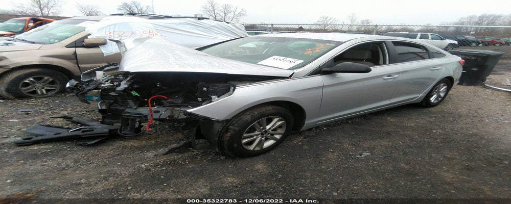 5NPE24AF1HH540949 2017 HYUNDAI SONATA photo no. 2