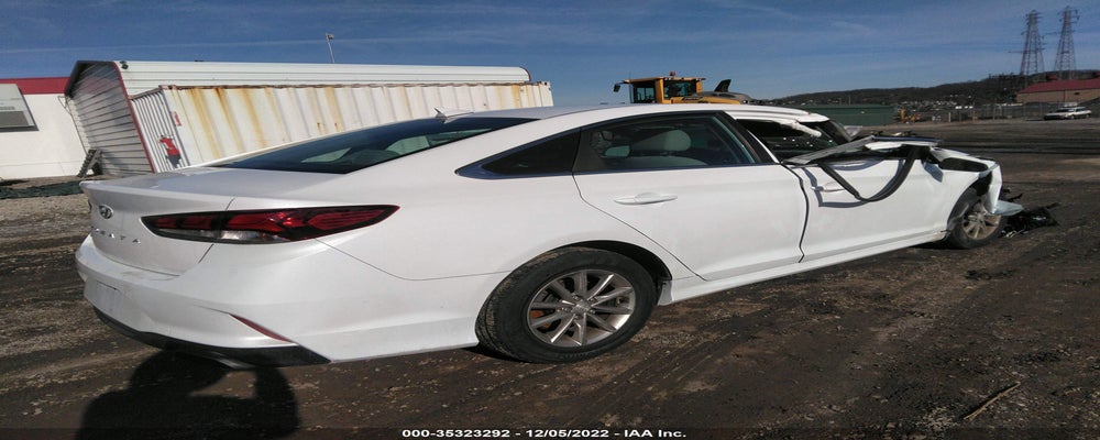 5NPE24AF1KH785676 2019 HYUNDAI SONATA photo no. 4